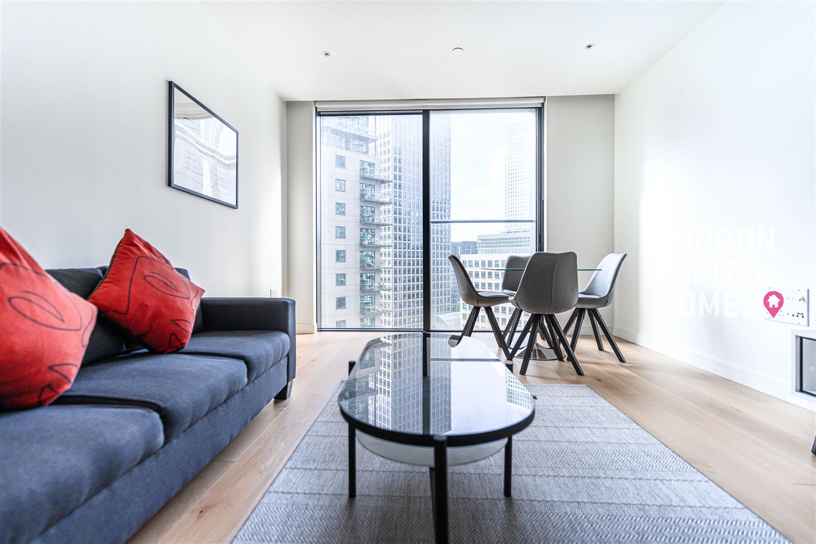 1 bed property in Hampton Tower 75 Marsh Wall, LONDON